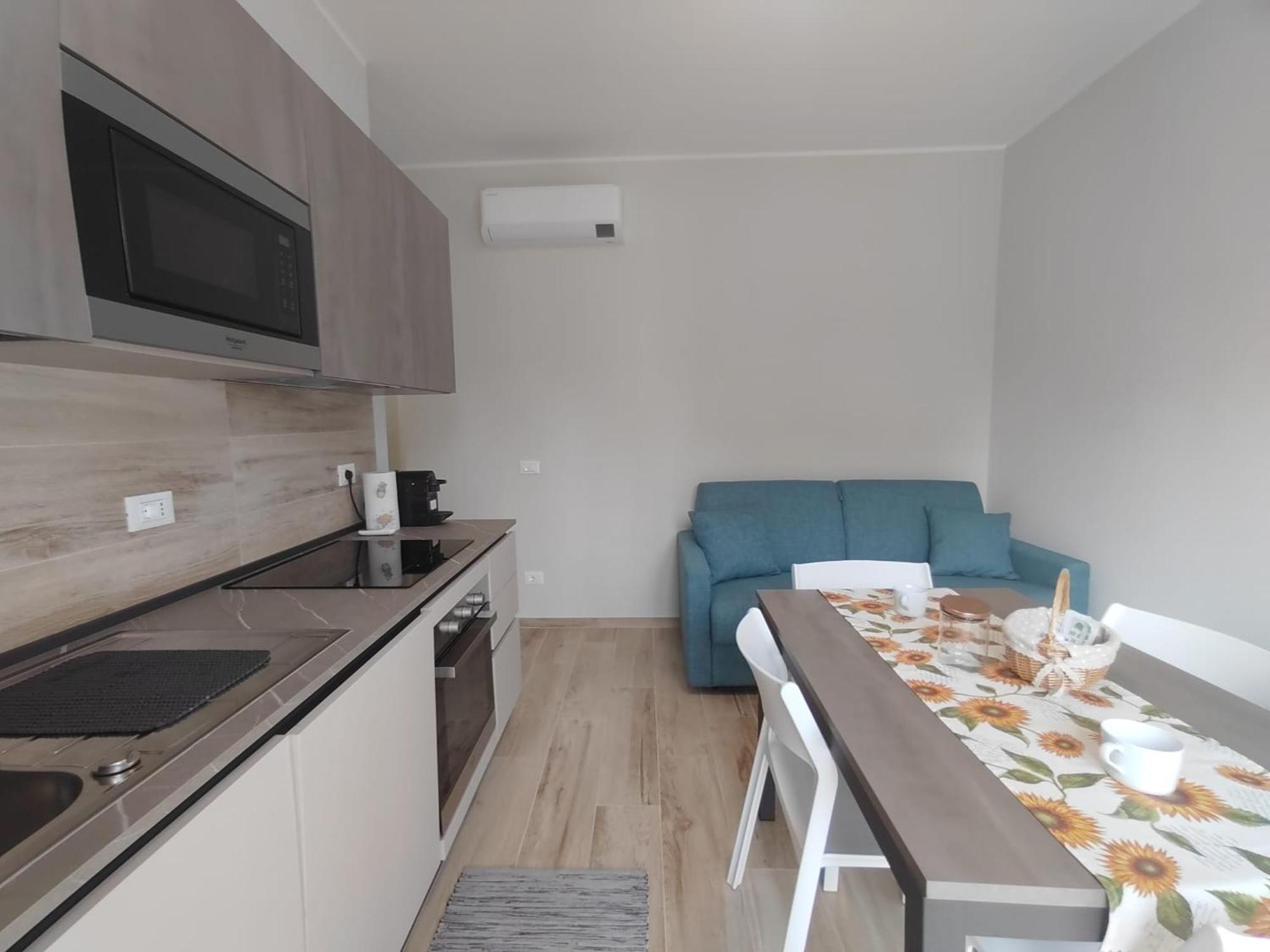 De Amicis Apartment ปิเอตราลิกูเร ภายนอก รูปภาพ